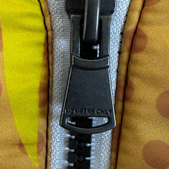 New Authentic Members Only Nickelodeon Pop Art Character Puffer Jacket (Unisex) - Picture 12 of 14